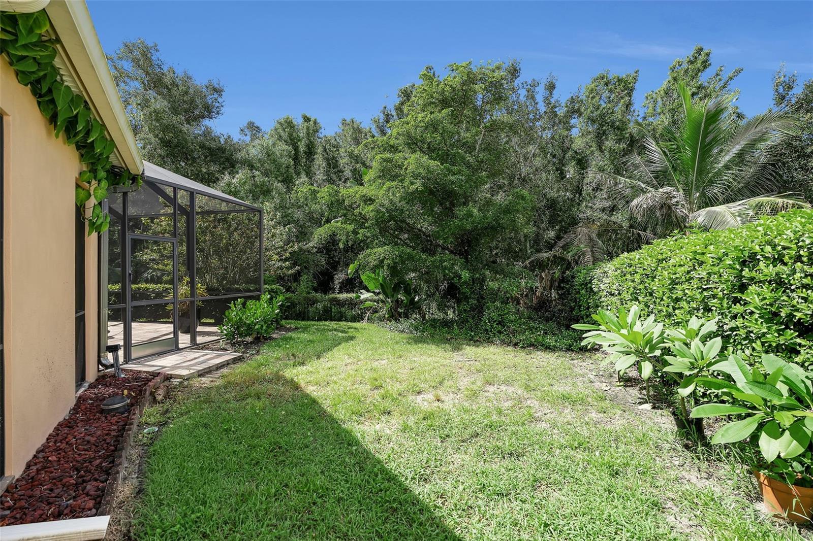 10310 EASTWOOD DR — photo 46