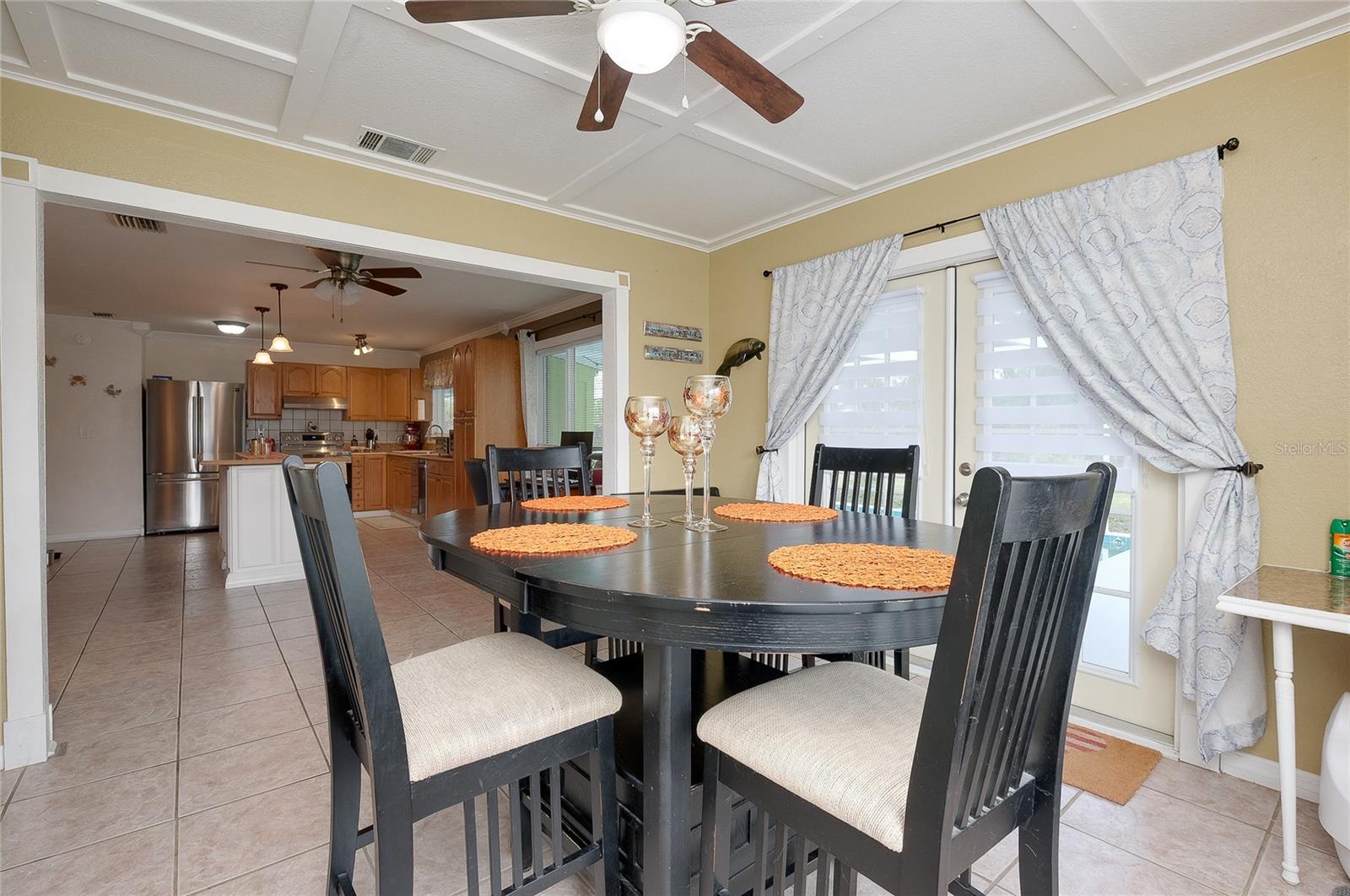8876 SAN PABLO AVE — photo 27