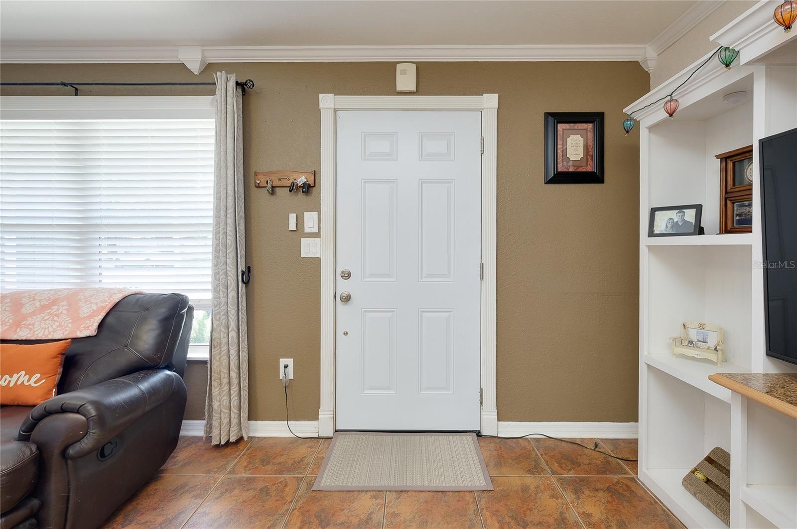 8876 SAN PABLO AVE — photo 6