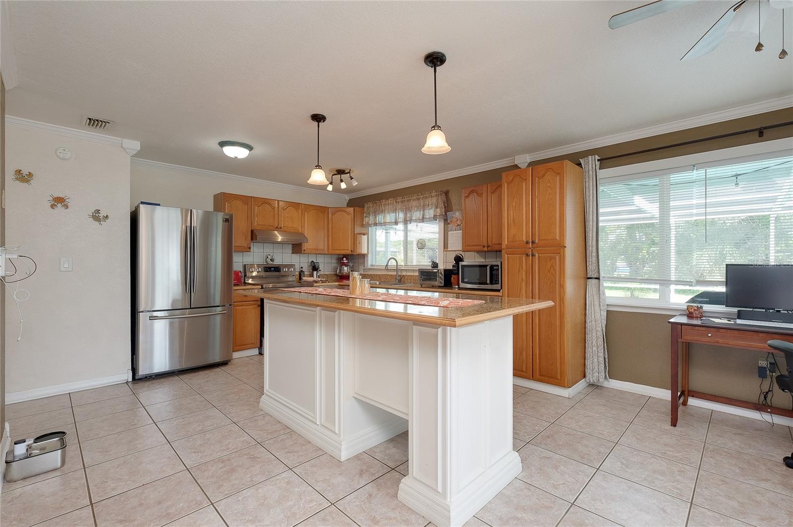 8876 SAN PABLO AVE — photo 19