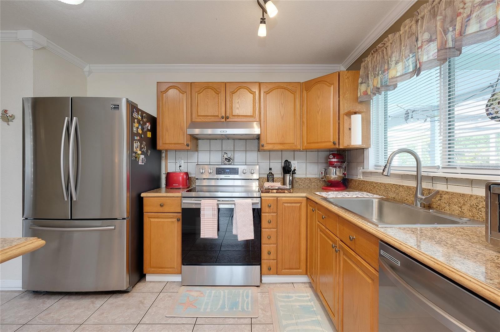 8876 SAN PABLO AVE — photo 23
