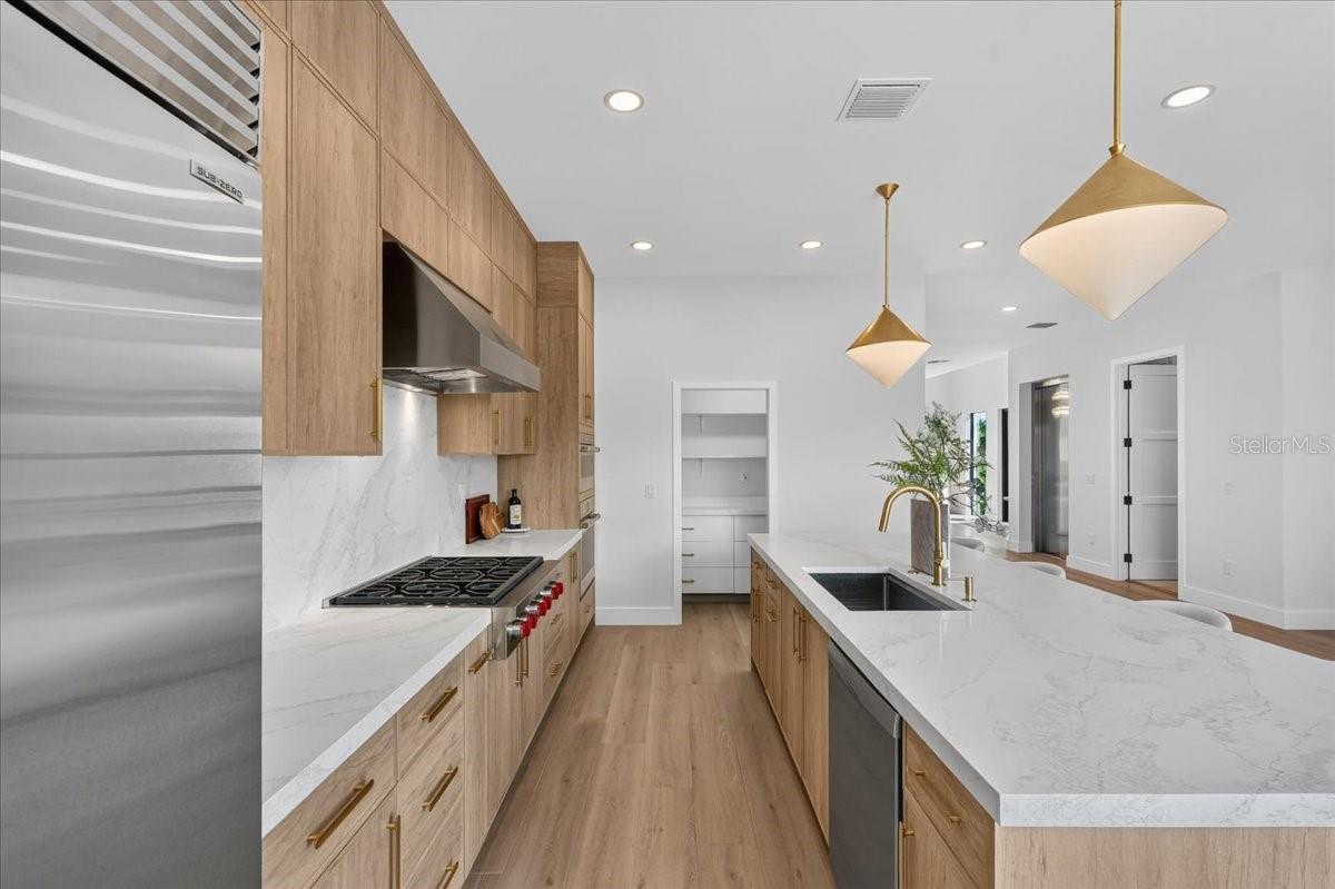 116 WIMBLEDON CT — photo 18