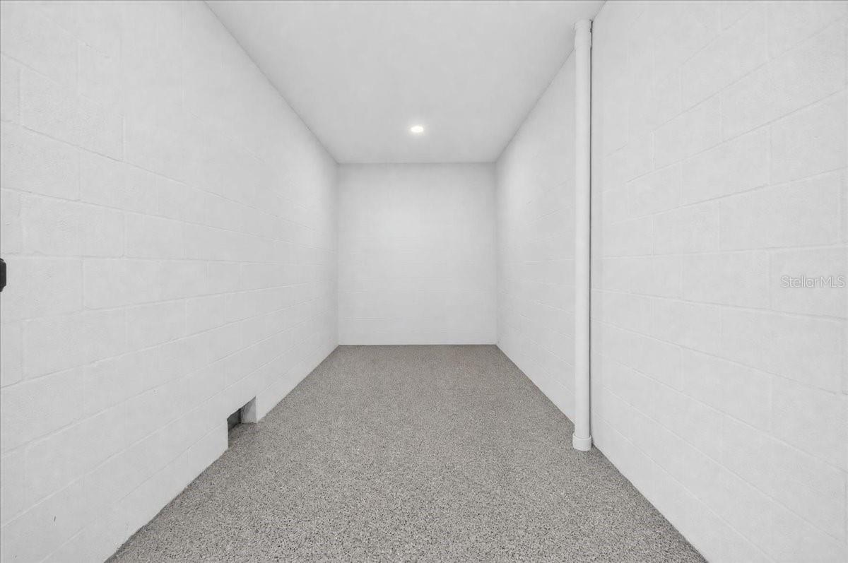 116 WIMBLEDON CT — photo 54