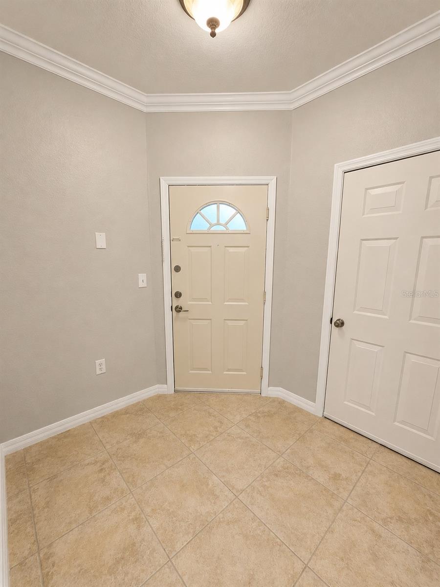 5691 BENTGRASS DR #15-102 — photo 2