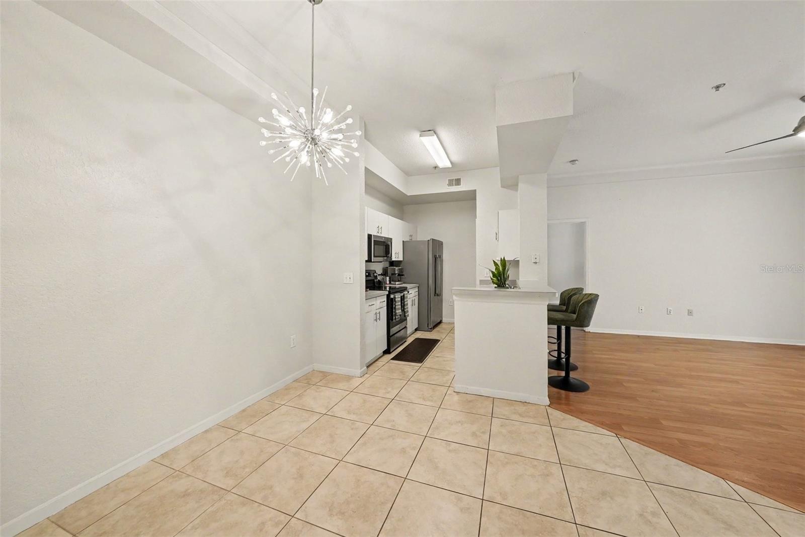 17108 CARRINGTON PARK DR #722 — photo 11