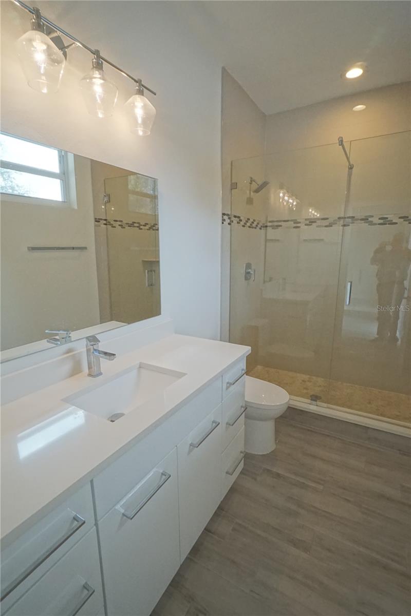 4102 N THATCHER AVE #B — photo 10