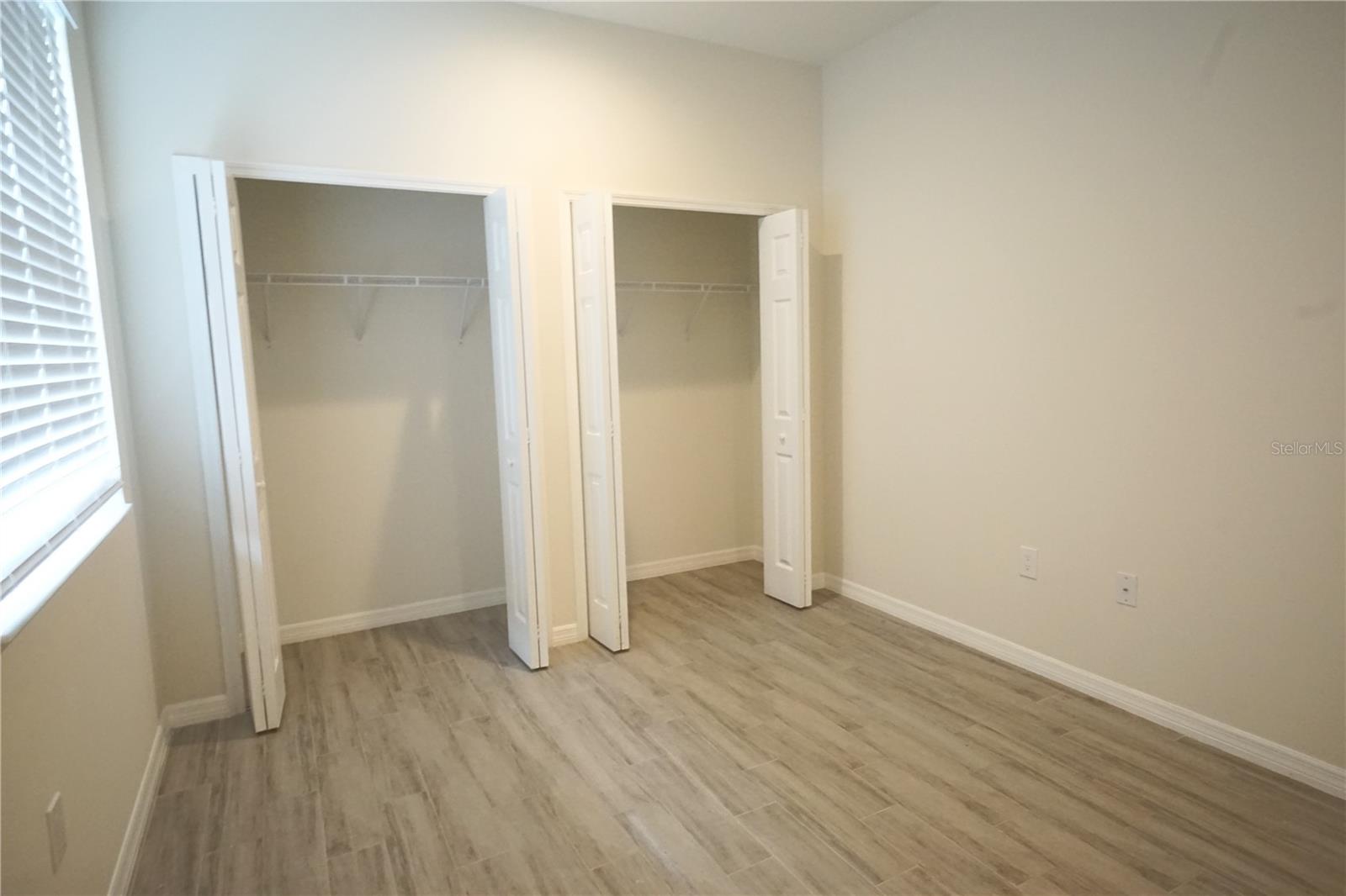 4102 N THATCHER AVE #B — photo 11