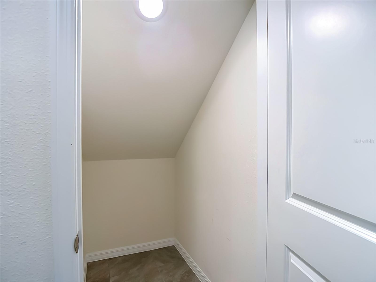 7737 ROSEWOOD GARDEN LOOP — photo 79