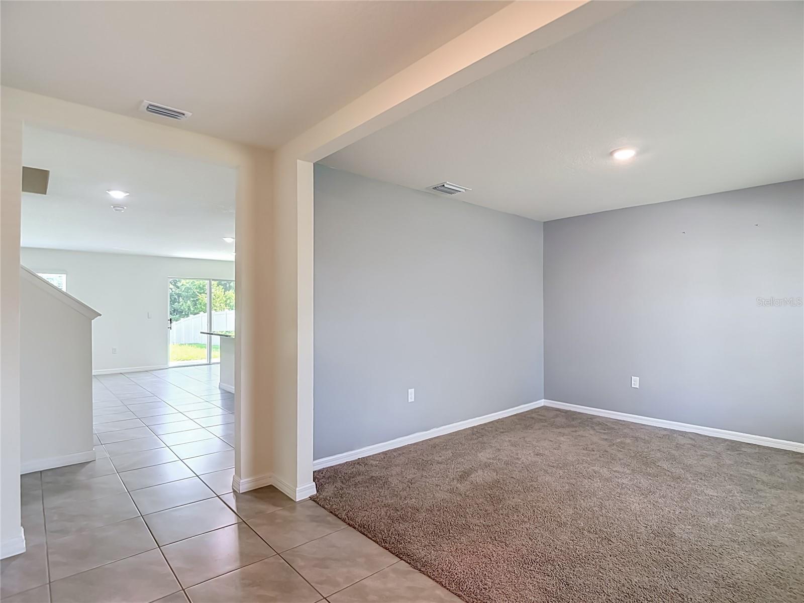 7737 ROSEWOOD GARDEN LOOP — photo 10