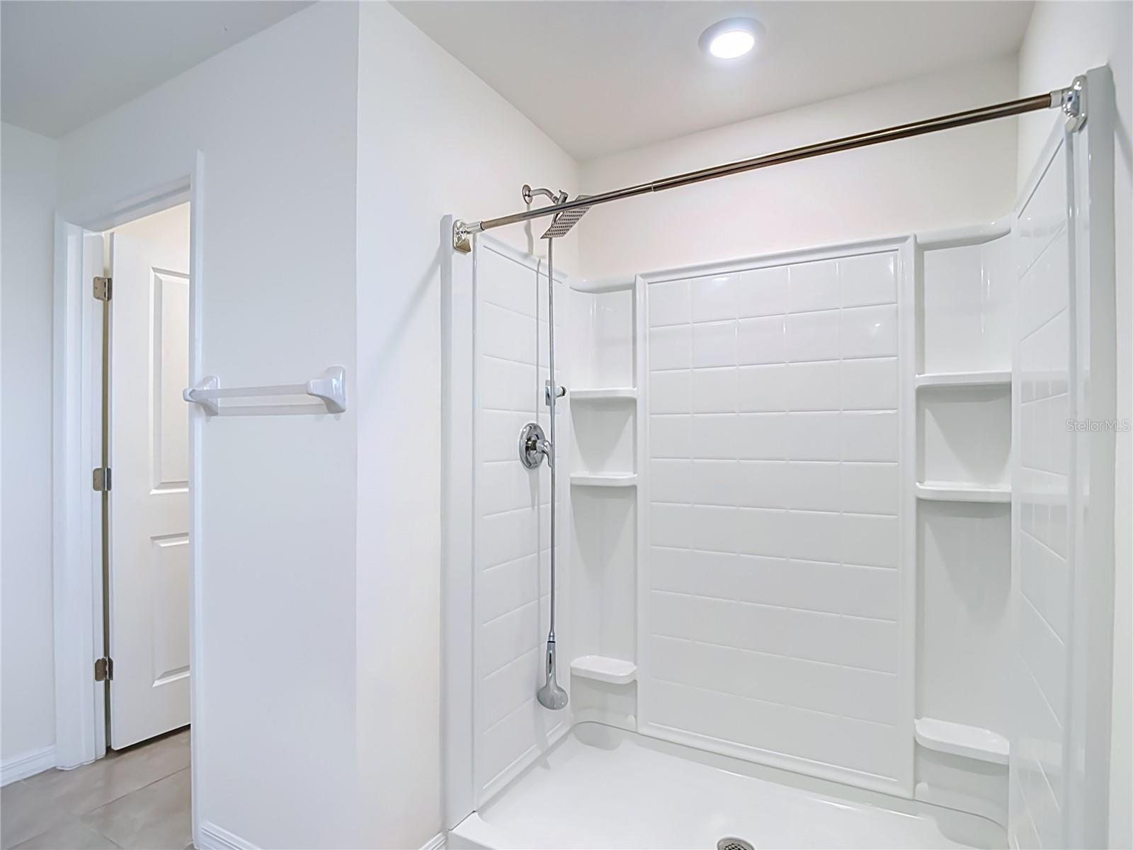7737 ROSEWOOD GARDEN LOOP — photo 63