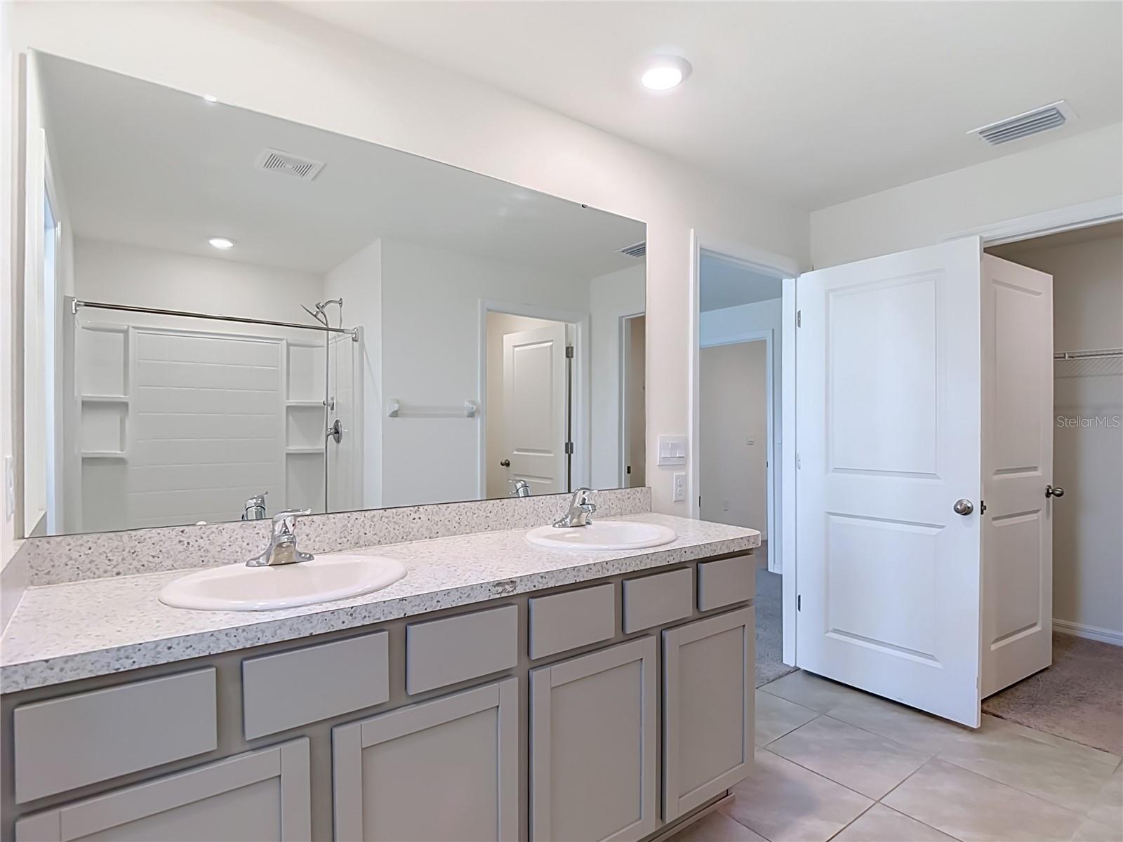 7737 ROSEWOOD GARDEN LOOP — photo 64