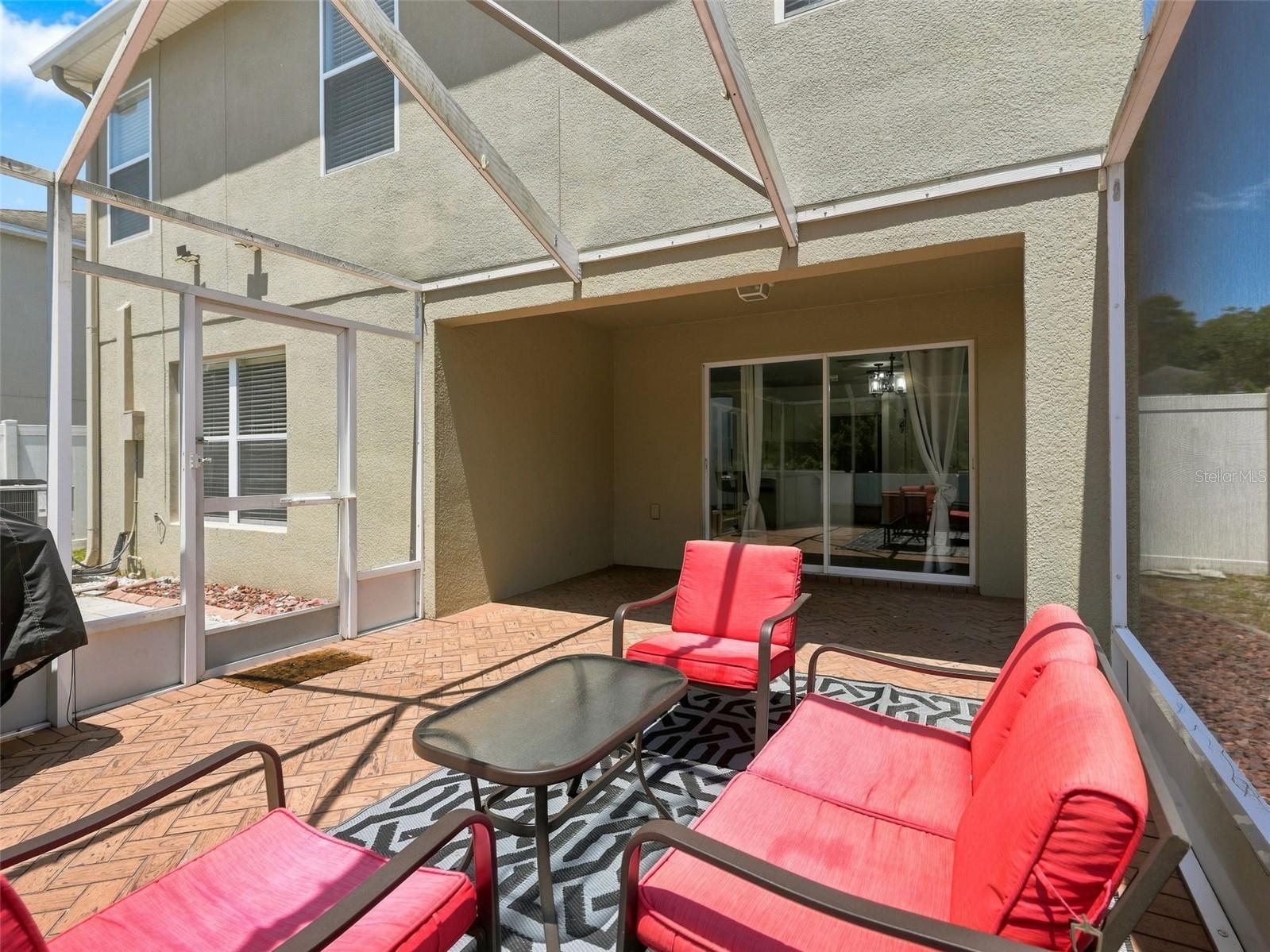 12607 CHENWOOD AVE — photo 27
