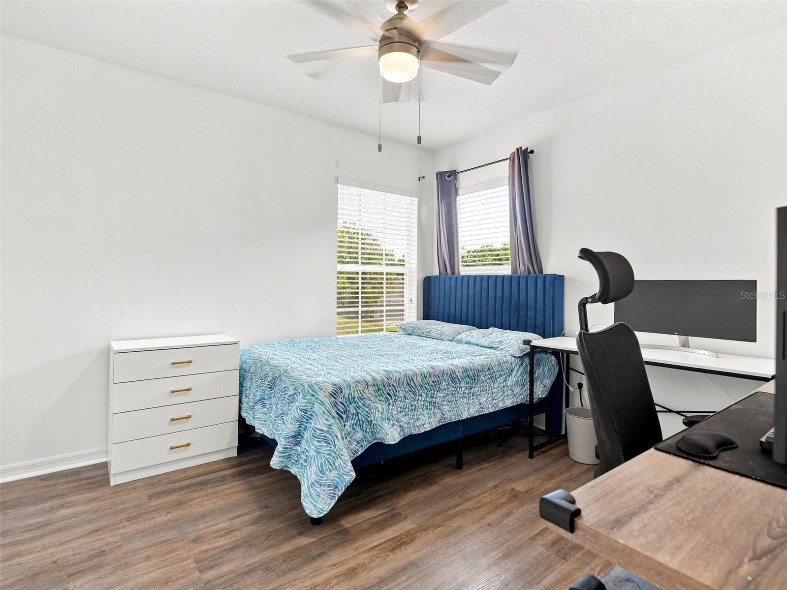 12607 CHENWOOD AVE — photo 15
