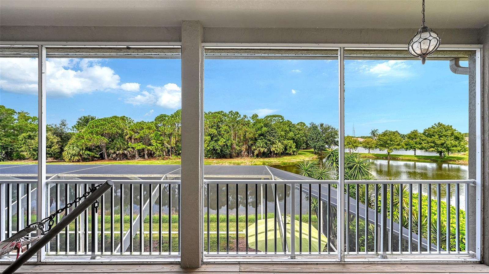 907 EAGLE ISLE CT — photo 35