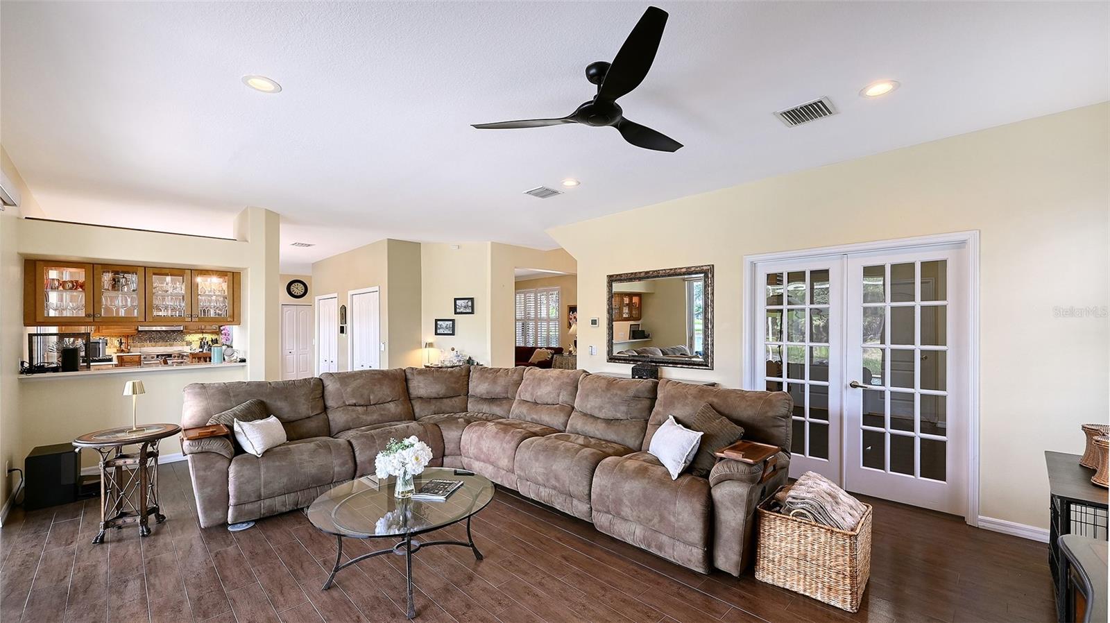 907 EAGLE ISLE CT — photo 9