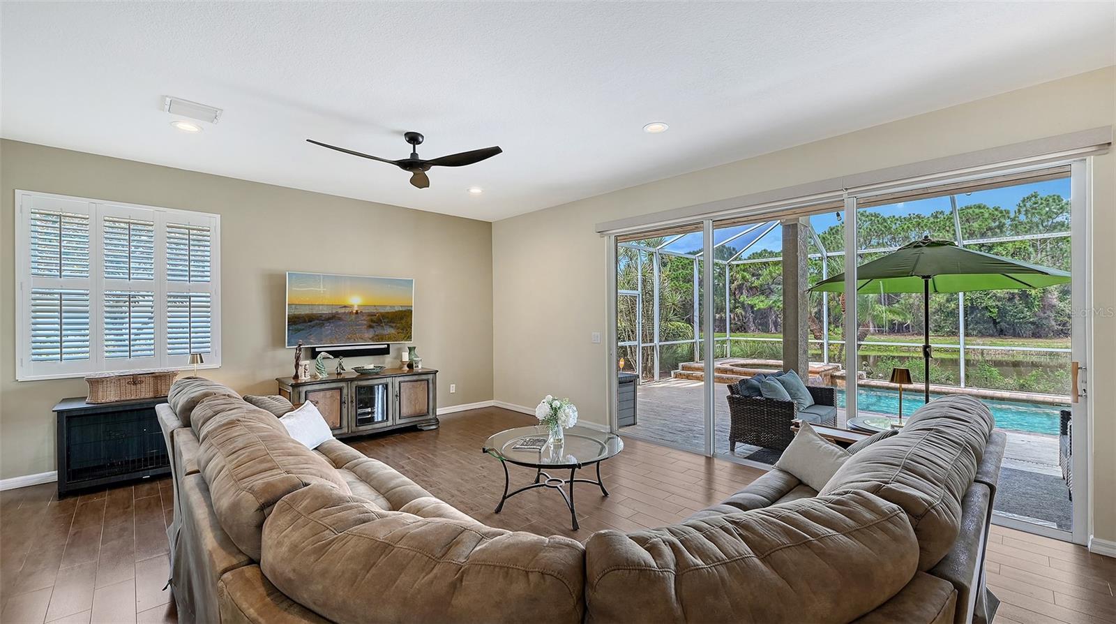907 EAGLE ISLE CT — photo 5