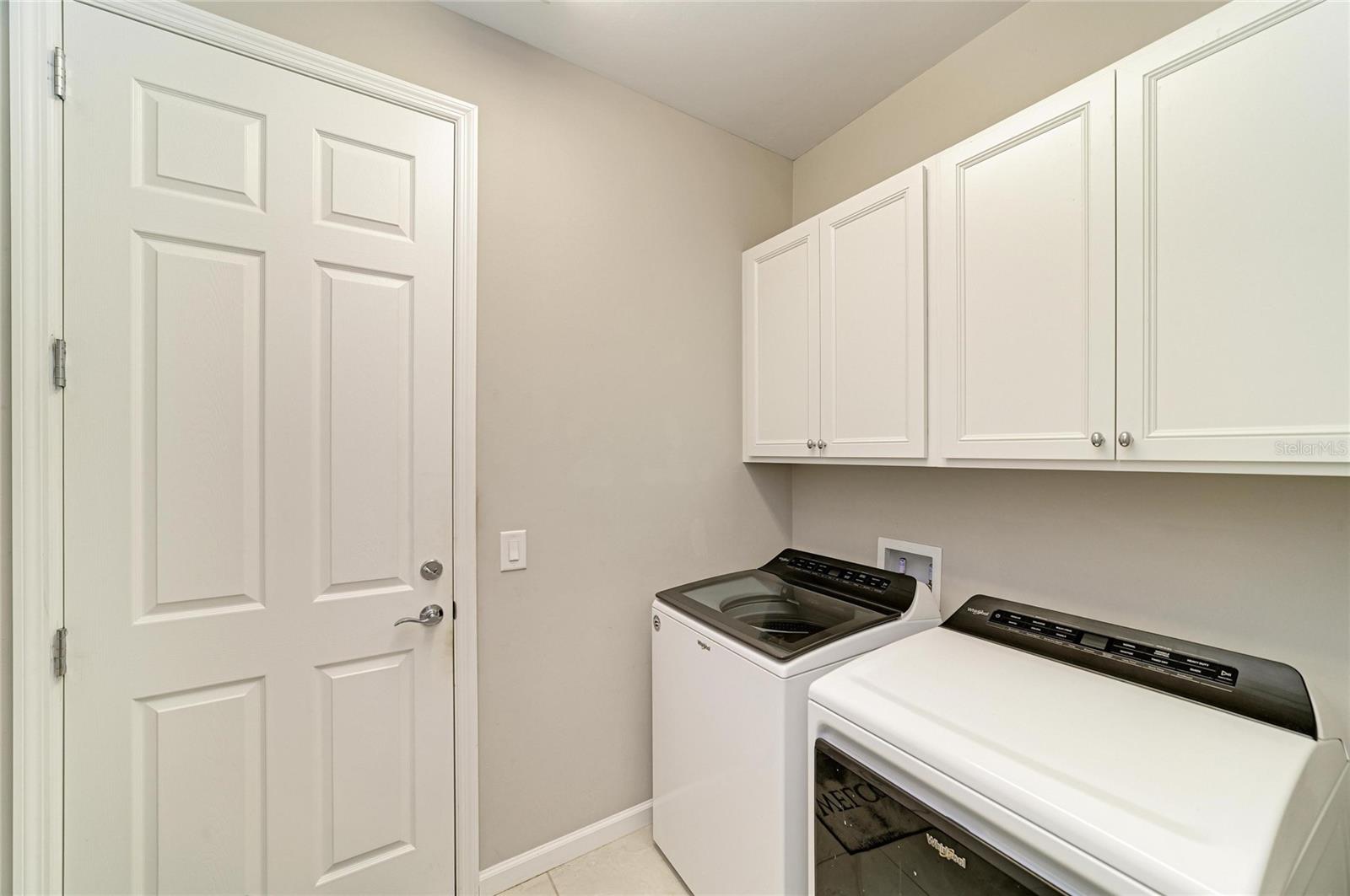 17648 NORTHWOOD PL — photo 37