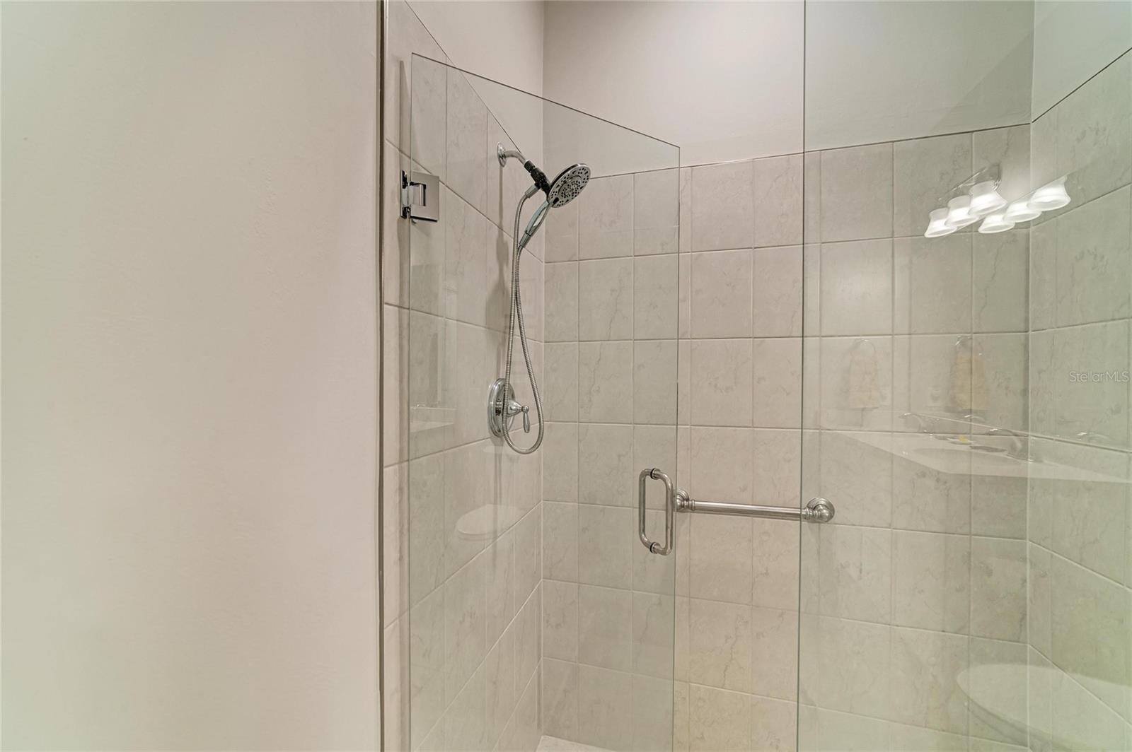 17648 NORTHWOOD PL — photo 26