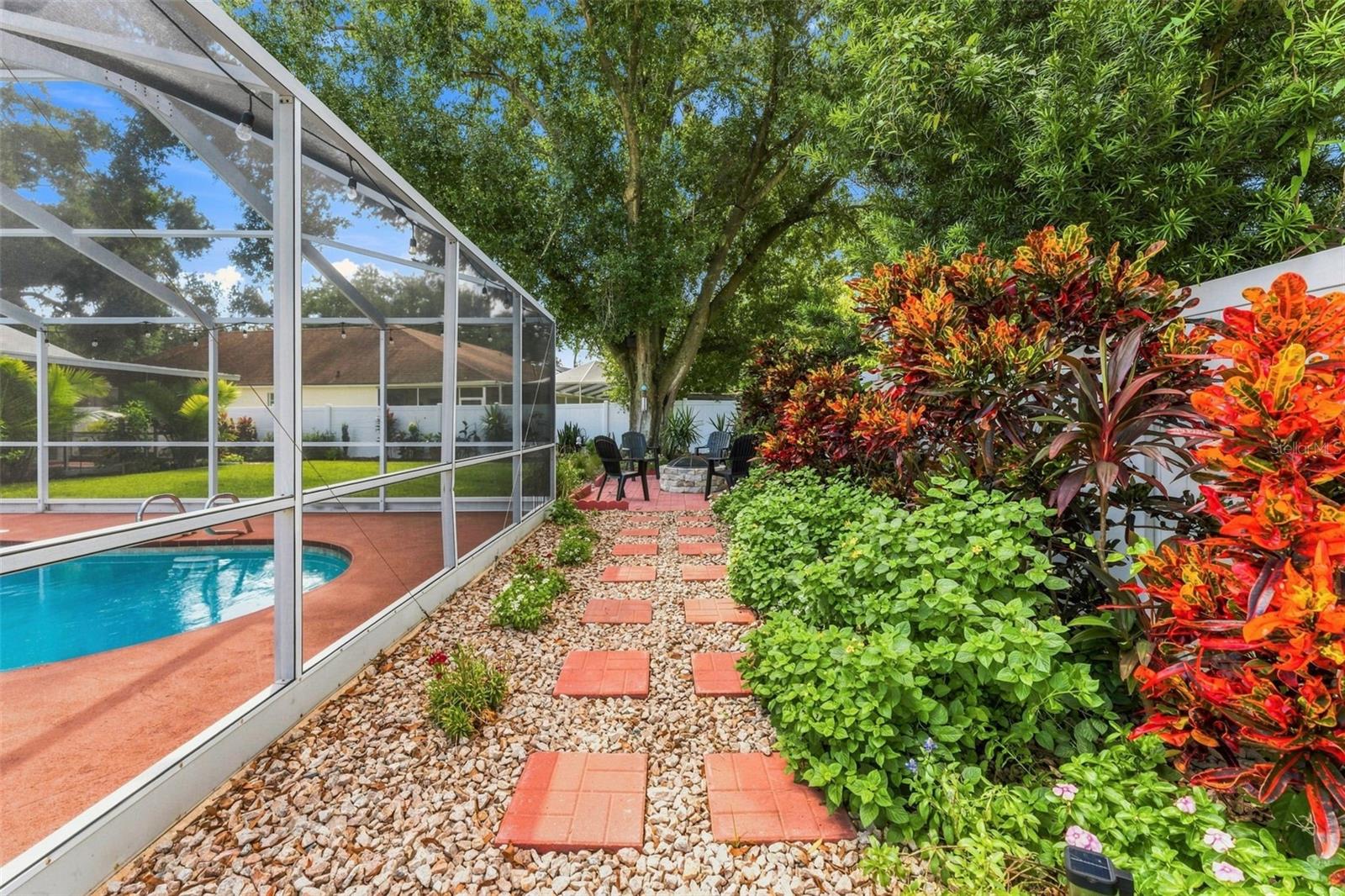15622 INDIAN QUEEN DR — photo 52