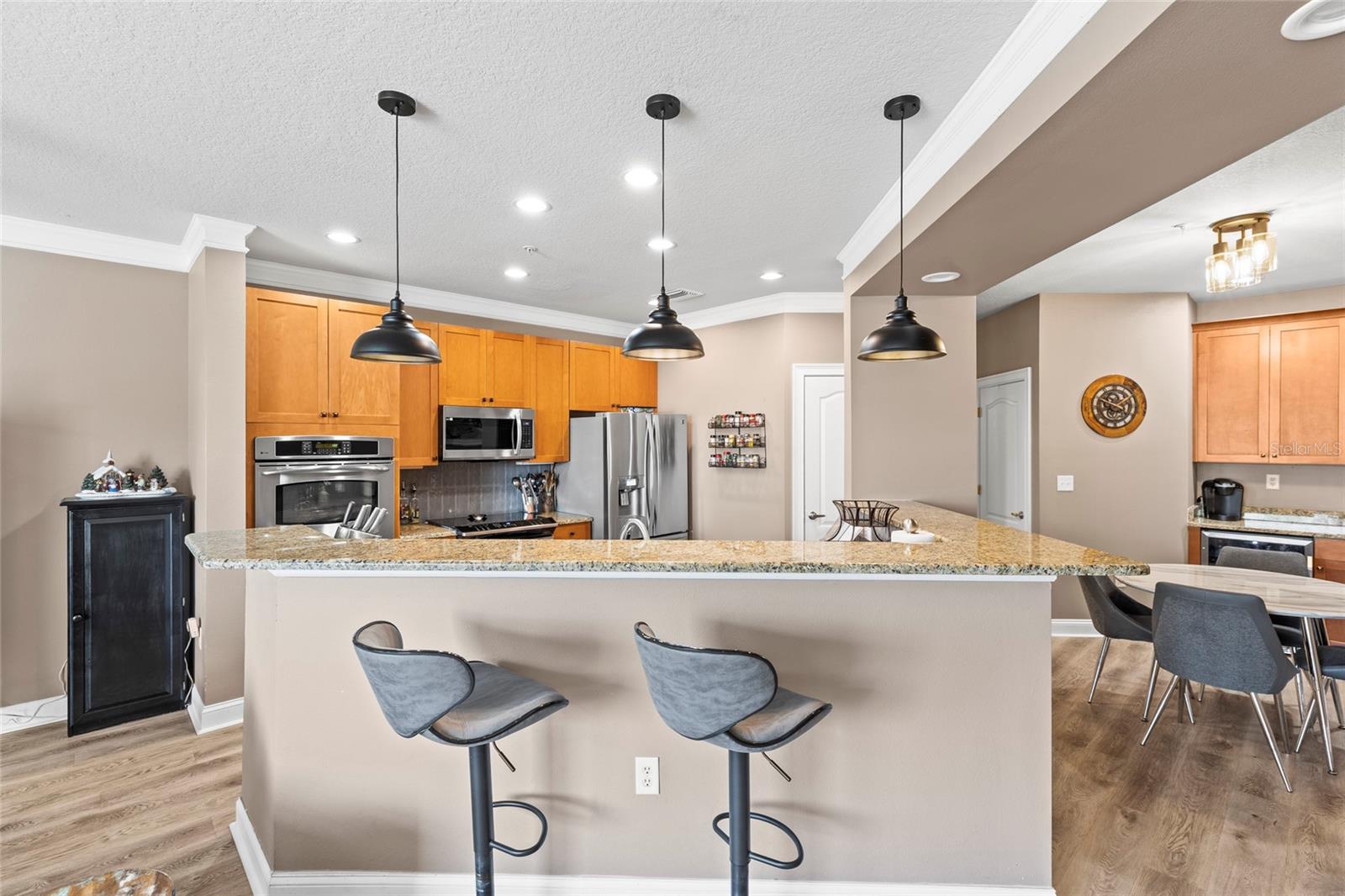 6319 SUNSET BAY CIR — photo 5