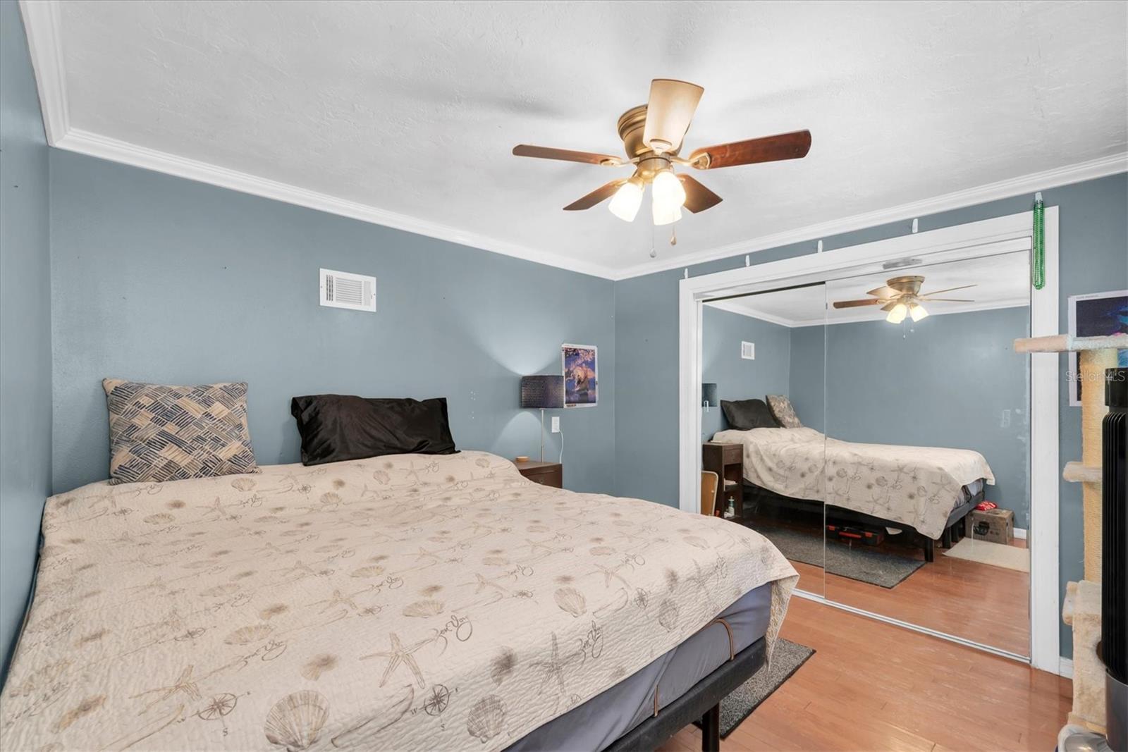 12812 LAKE DR — photo 25