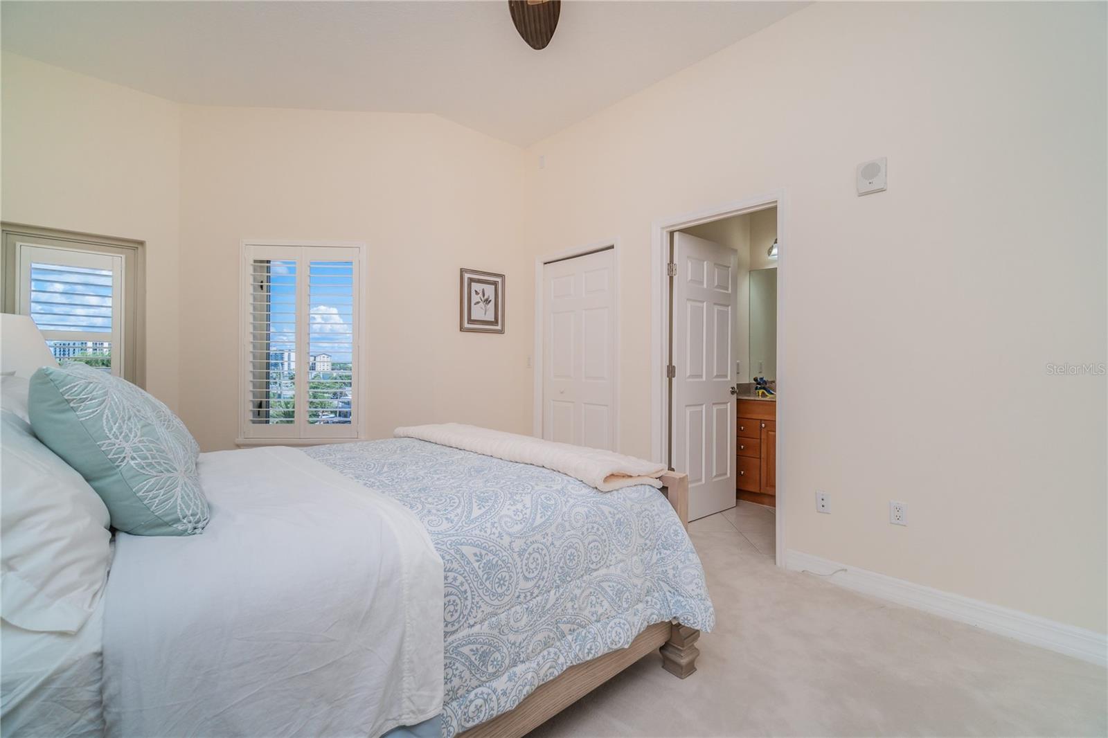 14 SOMERSET ST #5C — photo 10
