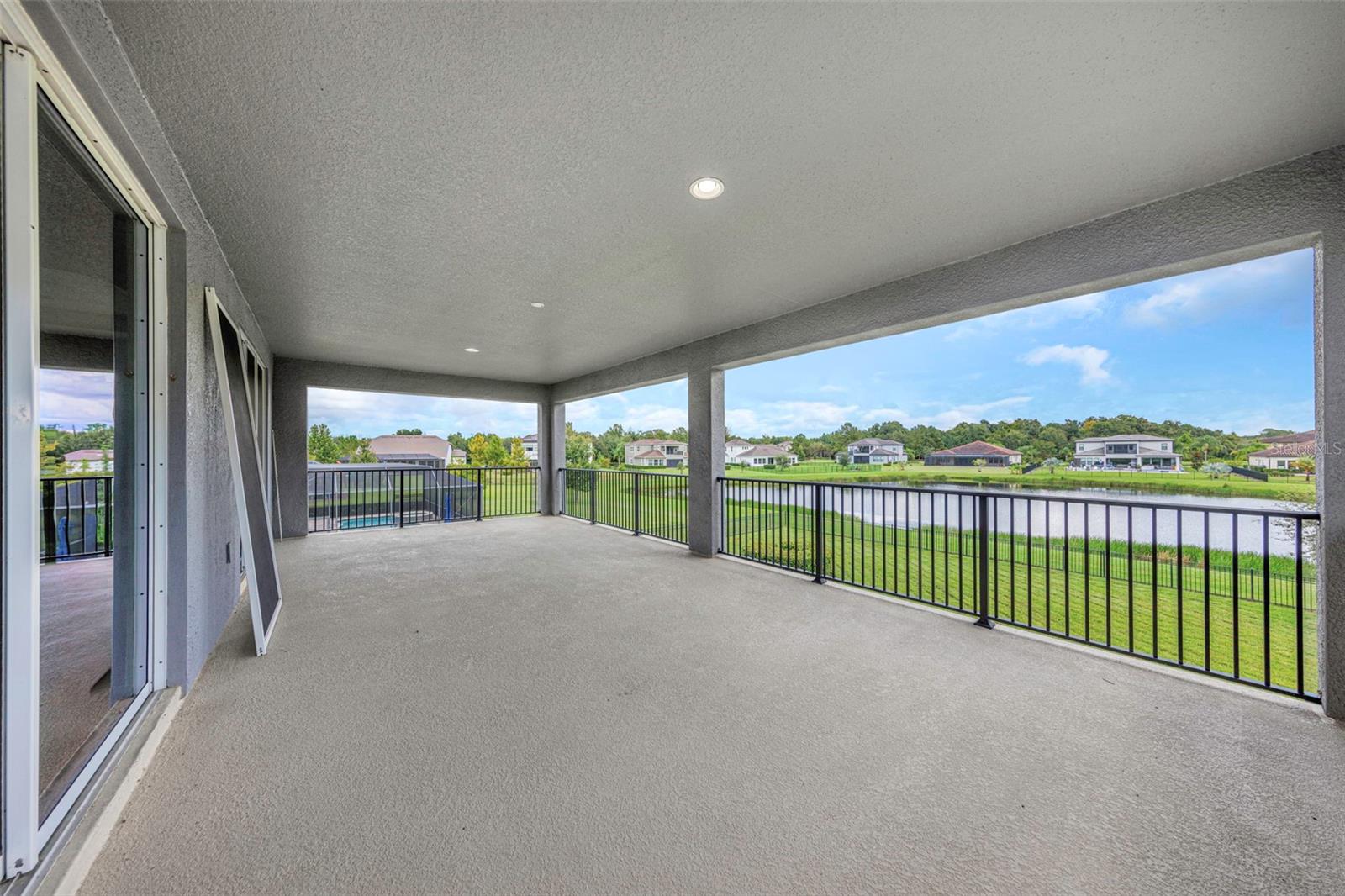 17807 HOWSMOOR PL — photo 34