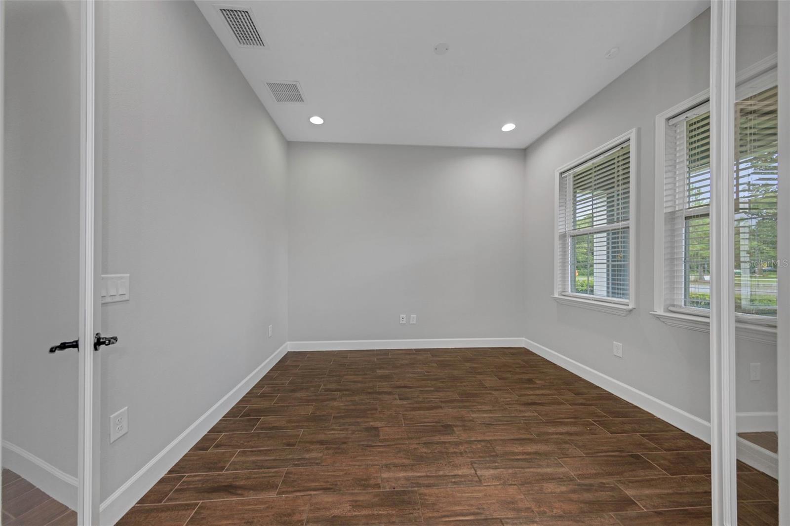 17807 HOWSMOOR PL — photo 5