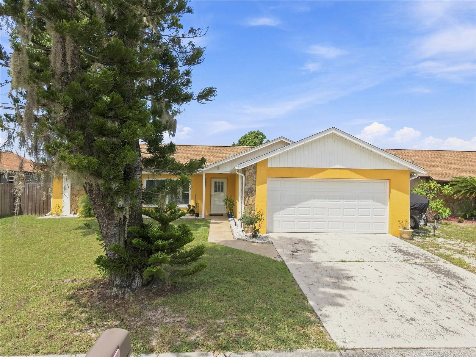 7301 BRAMBLEWOOD DR — photo 45