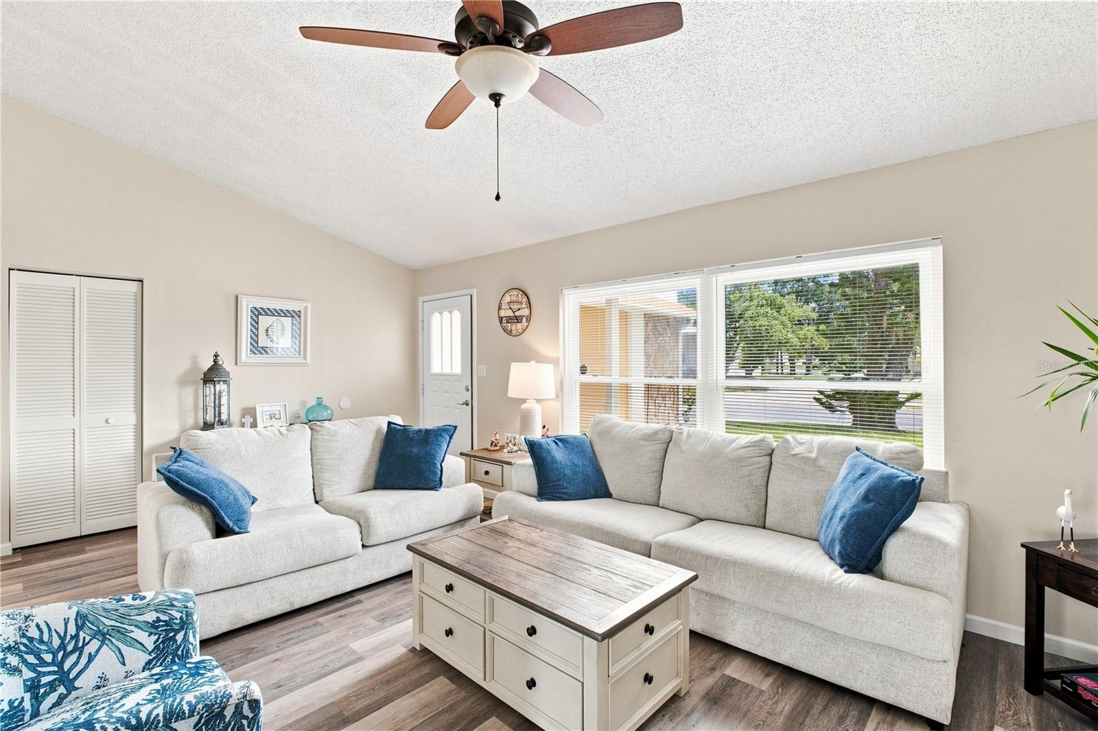 7301 BRAMBLEWOOD DR — photo 3