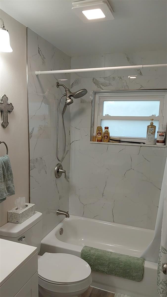 7301 BRAMBLEWOOD DR — photo 50