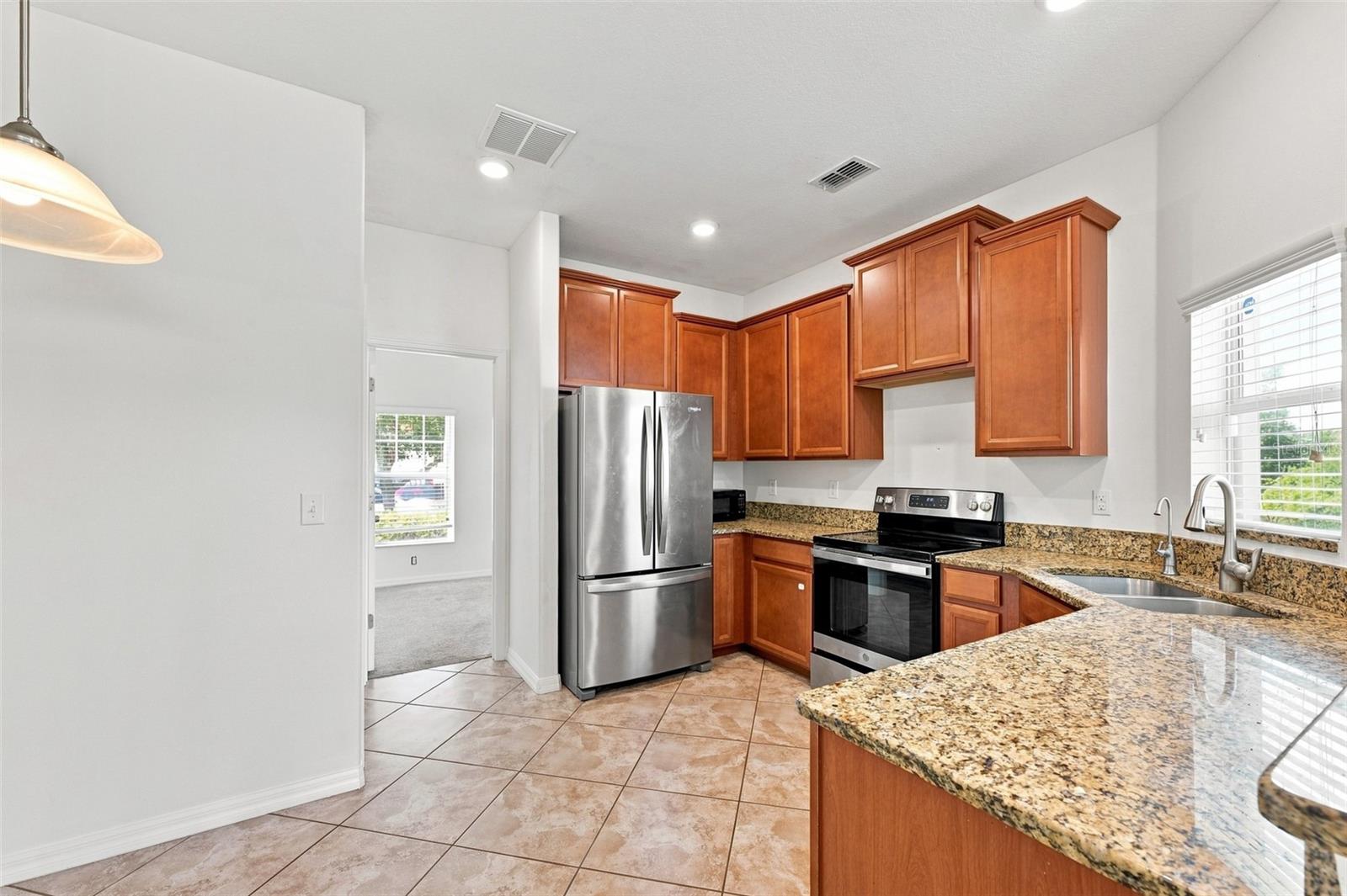 31141 CLARIDGE PL — photo 8