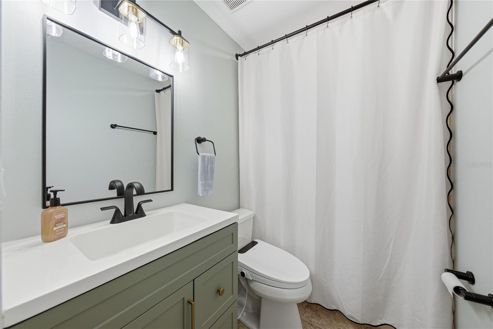 6411 GRENADA ISLAND AVE — photo 17