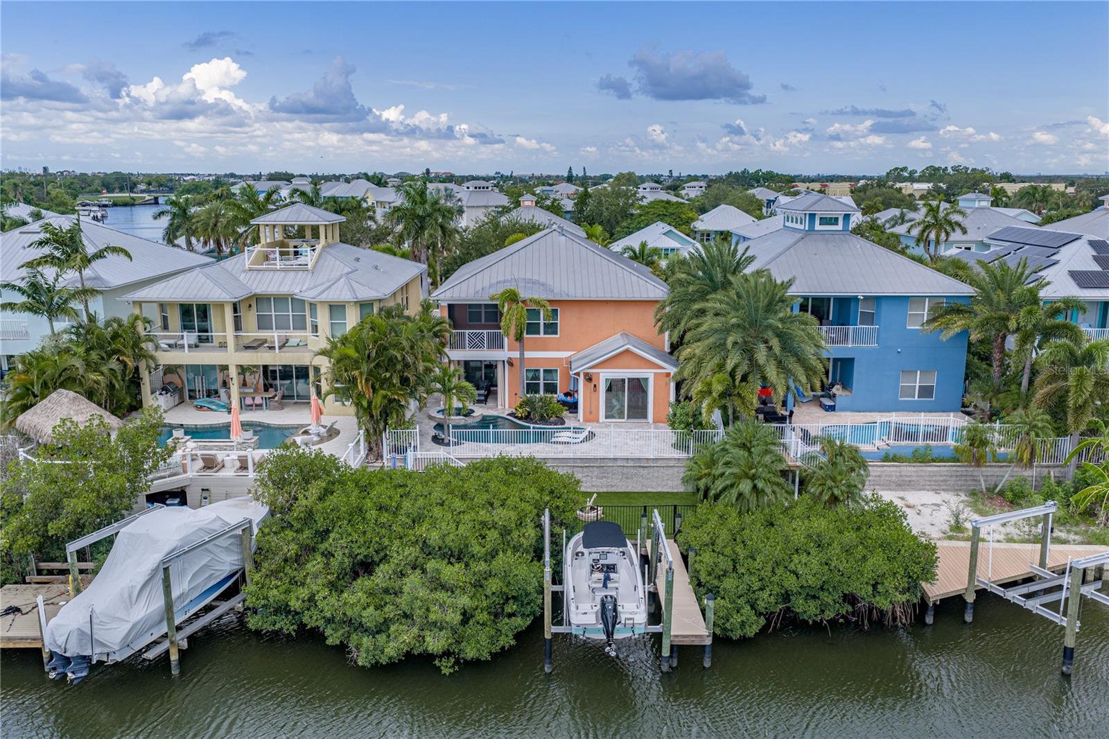 6411 GRENADA ISLAND AVE — photo 73