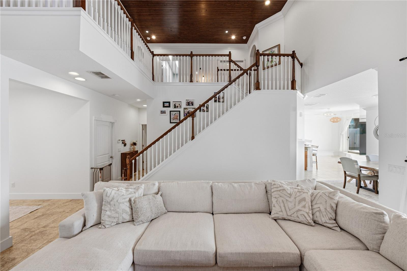 6411 GRENADA ISLAND AVE — photo 15