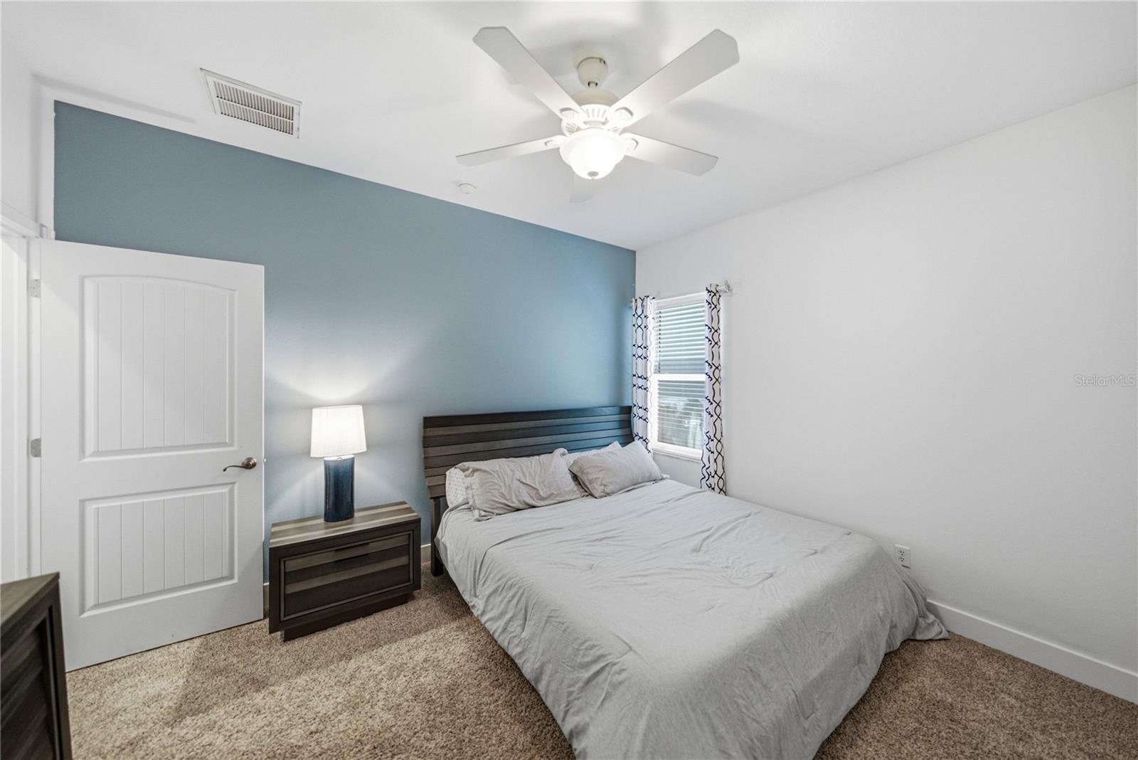 6411 GRENADA ISLAND AVE — photo 18