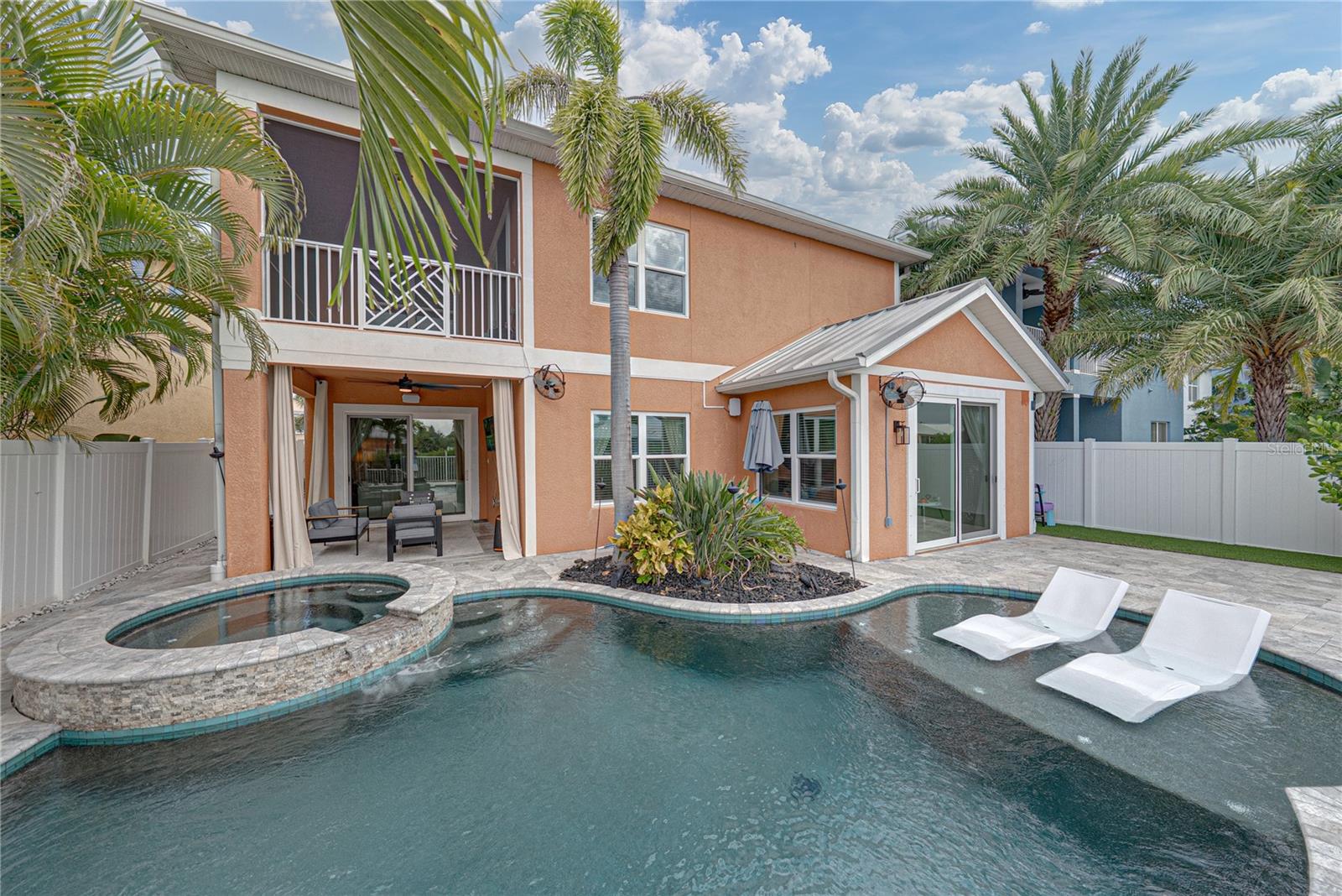 6411 GRENADA ISLAND AVE — photo 66