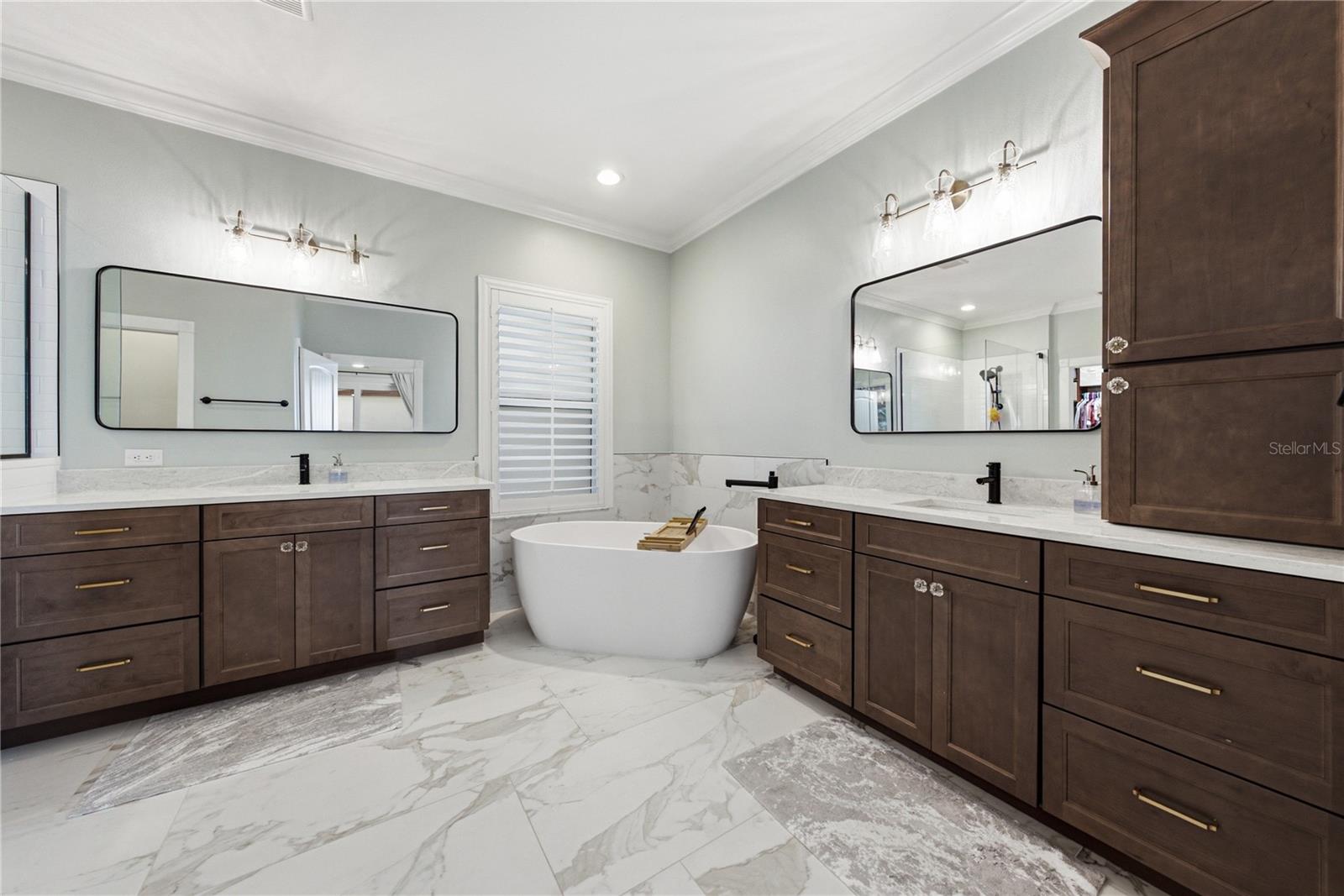 6411 GRENADA ISLAND AVE — photo 47