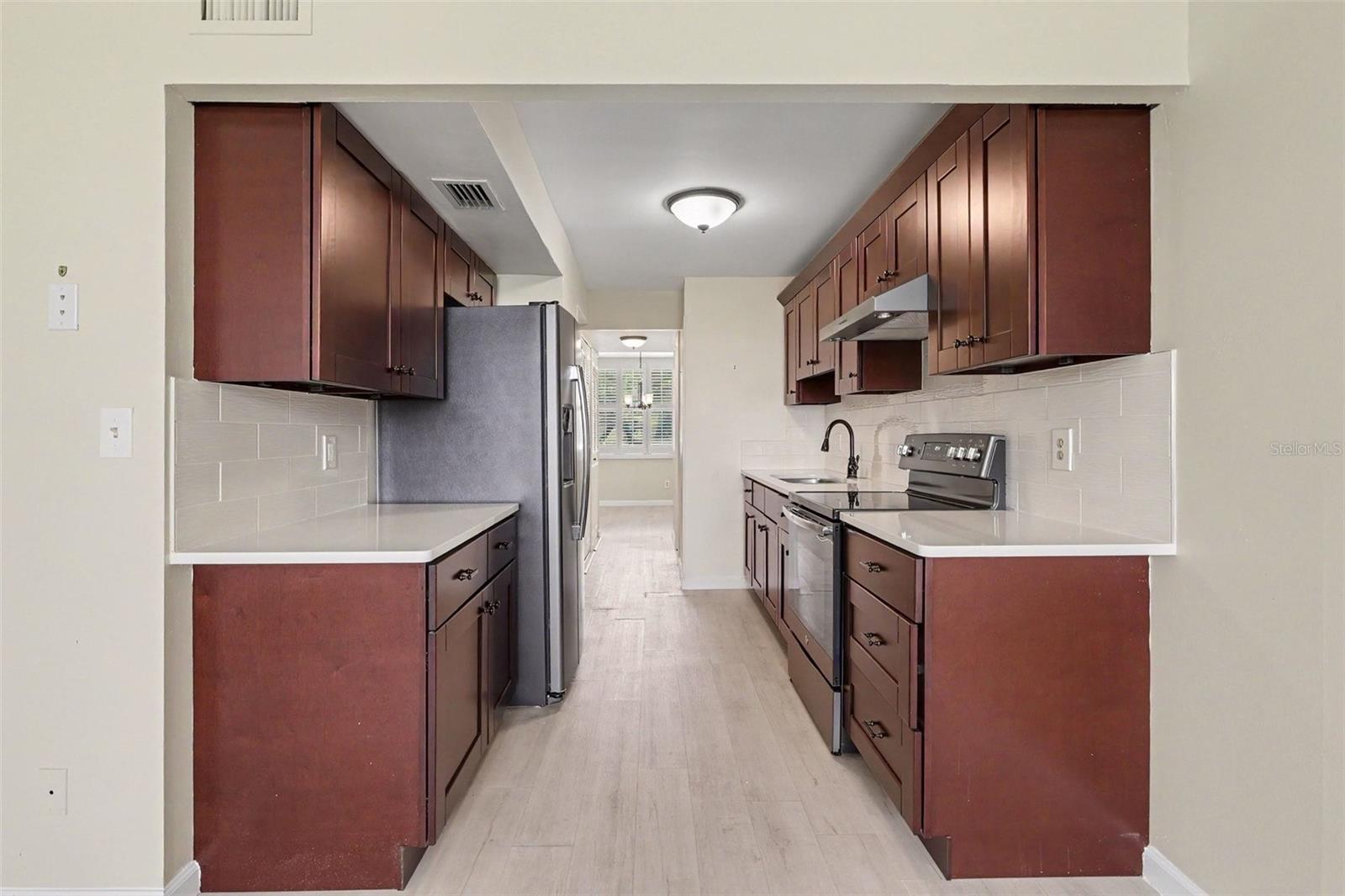 4720 LOCUST ST NE #206 — photo 10