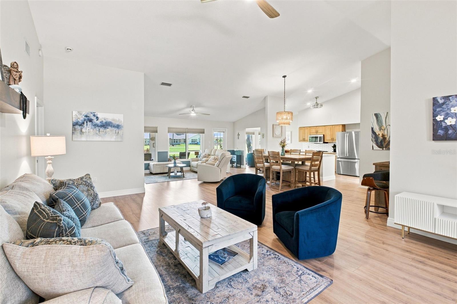 1236 FLORA VISTA ST — photo 2