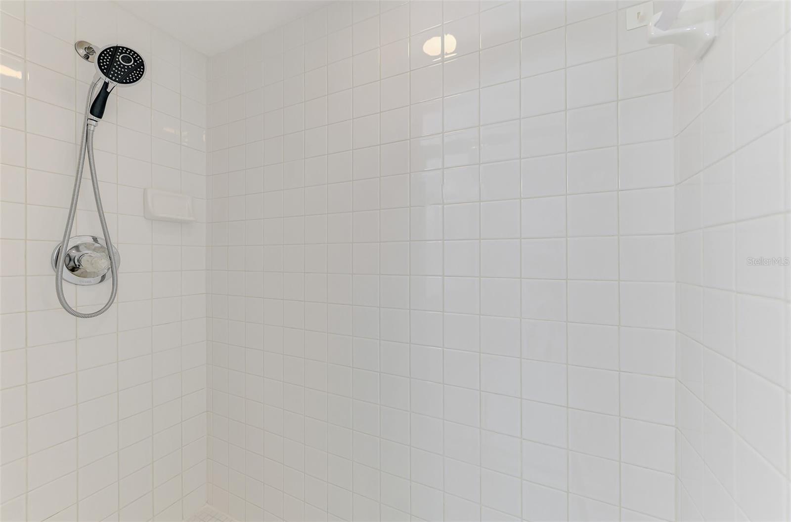 6904 DREWRYS BLF #807 — photo 25
