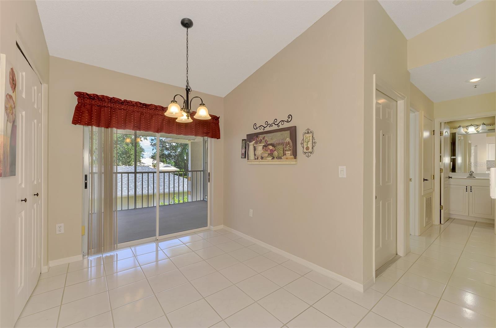 6904 DREWRYS BLF #807 — photo 12