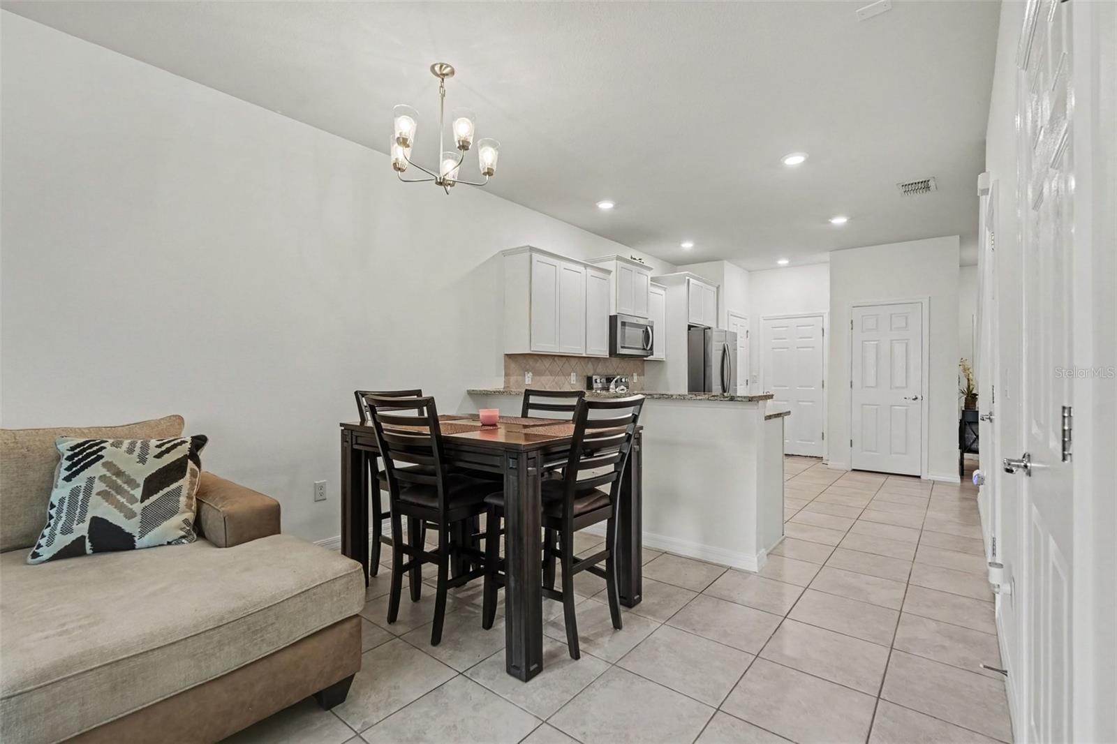 5026 SYLVESTER LOOP — photo 15