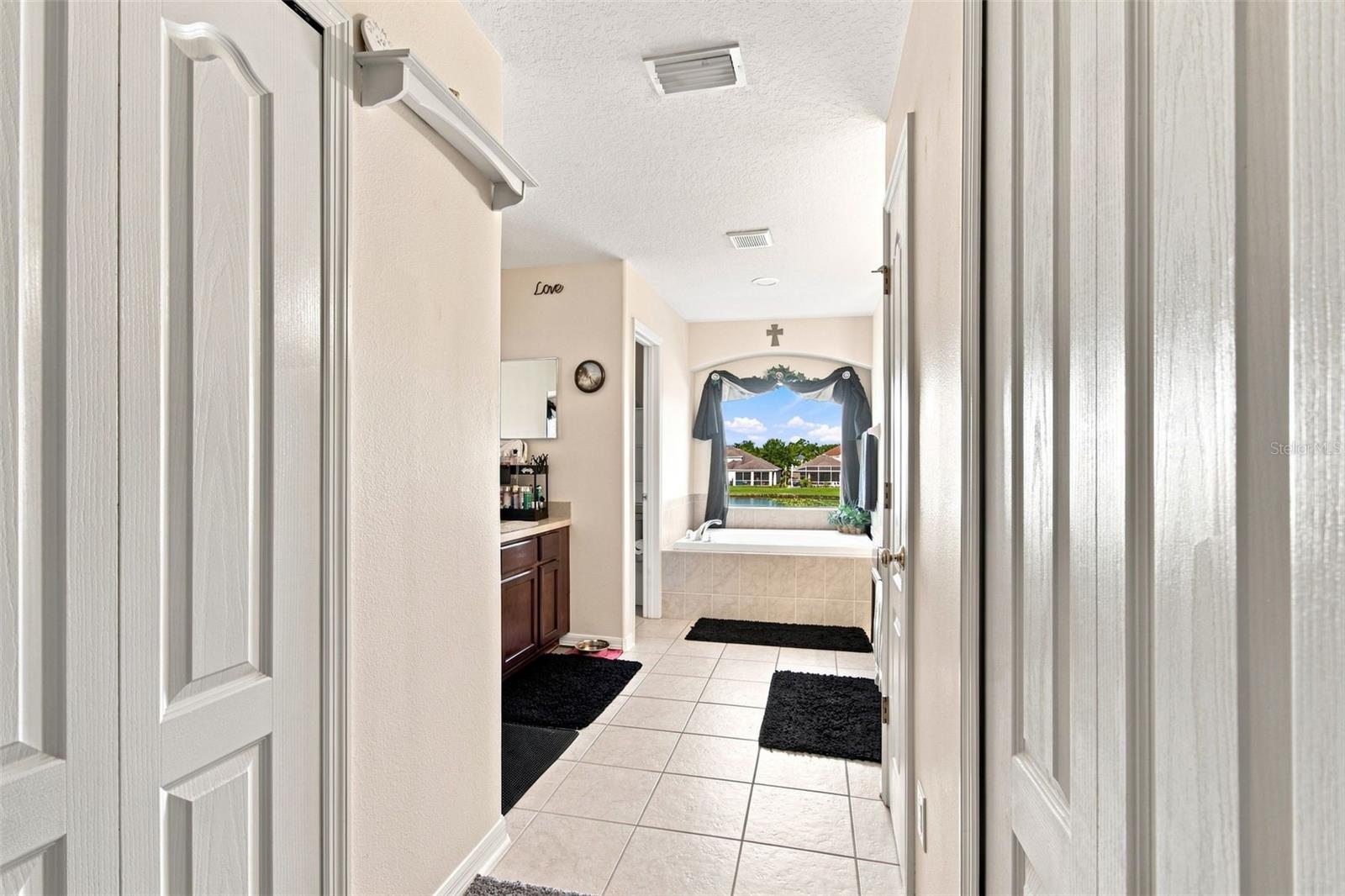 17919 AYRSHIRE BLVD — photo 38