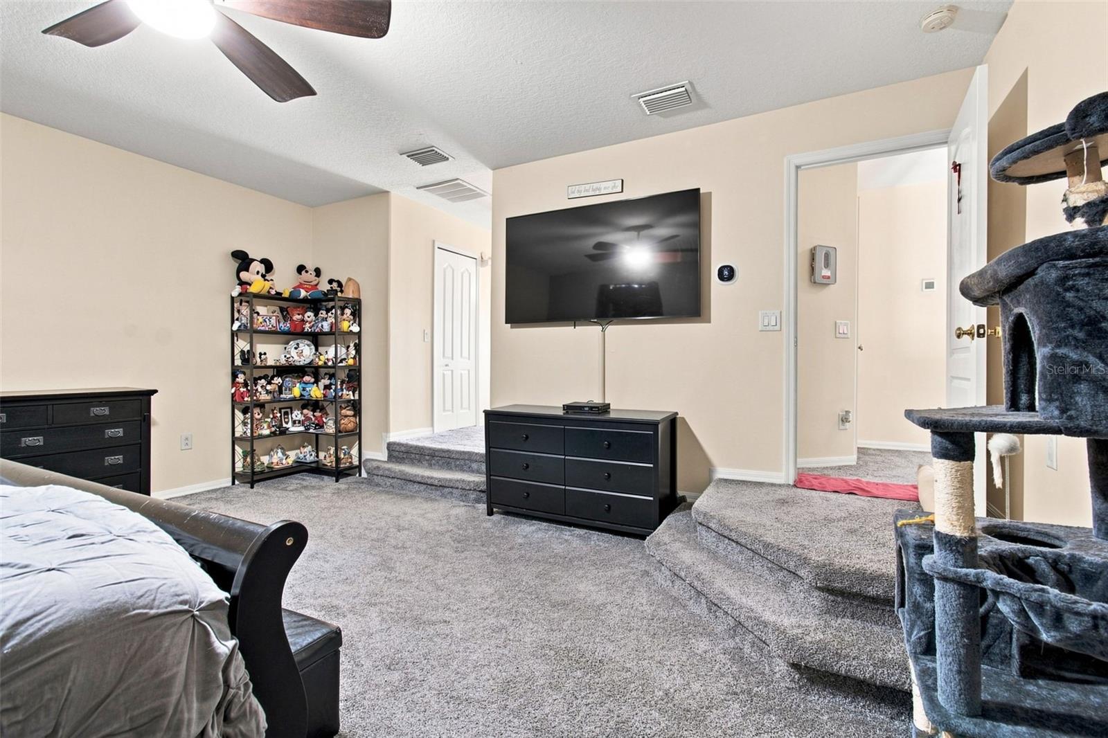 17919 AYRSHIRE BLVD — photo 35