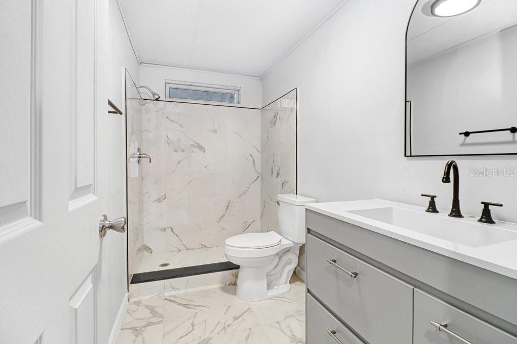 12610 ALEMEDO AVE — photo 29