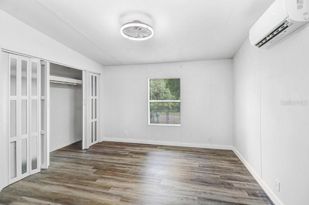 12610 ALEMEDO AVE — photo 19
