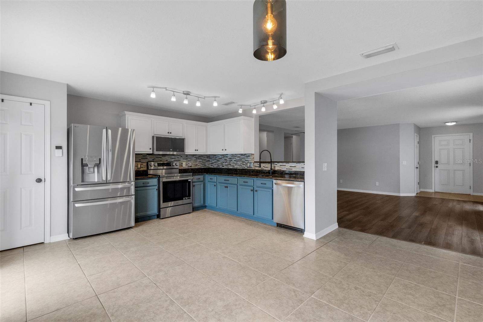 11136 GOLDEN SILENCE DR — photo 21