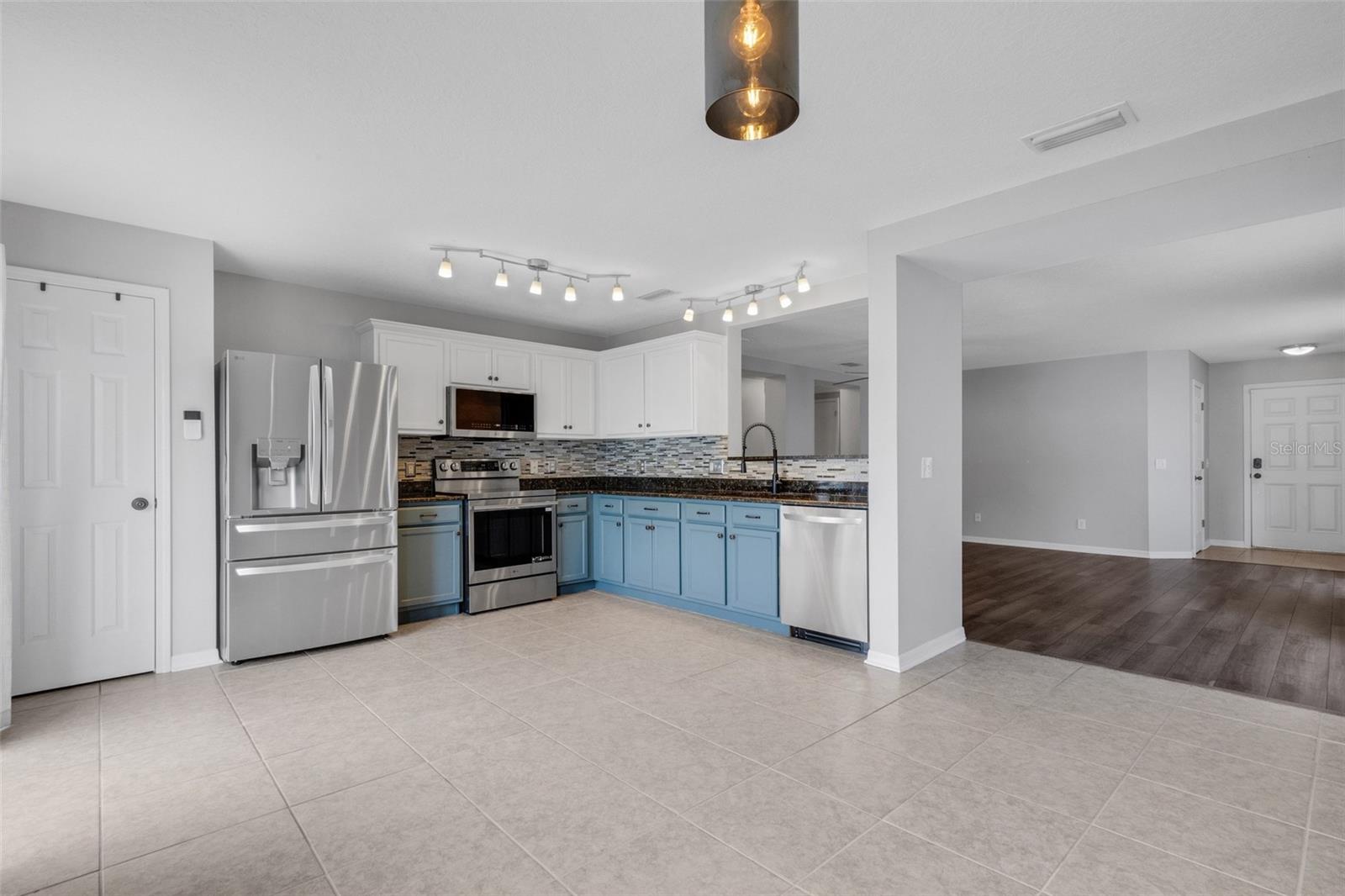 11136 GOLDEN SILENCE DR — photo 14