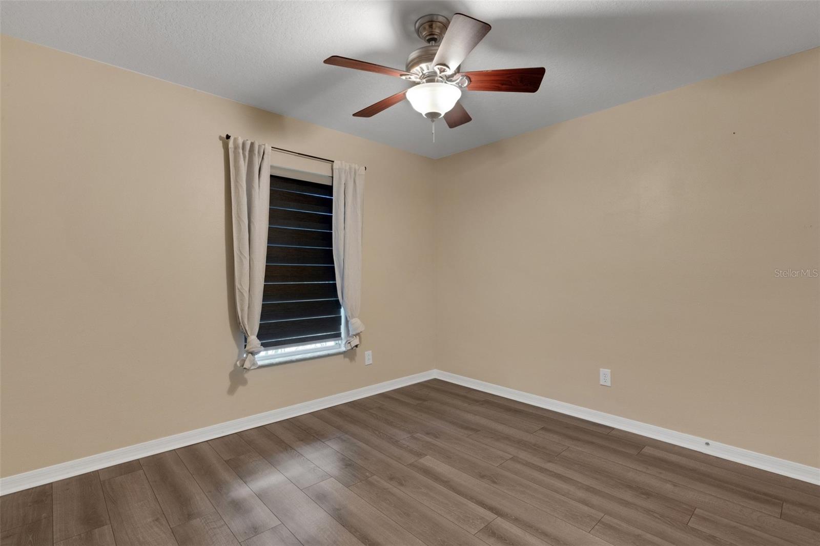 11136 GOLDEN SILENCE DR — photo 35